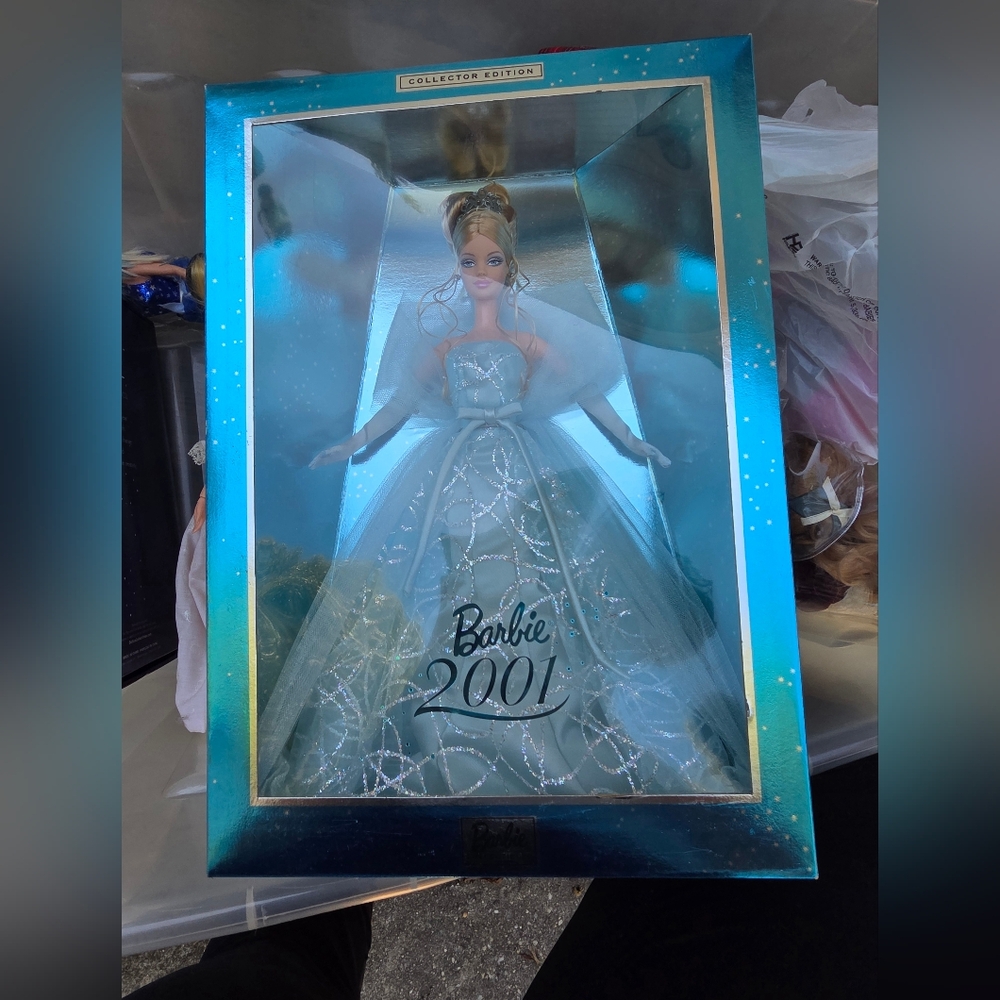 Barbie 2001 in Elegant Silver and Blue Gown